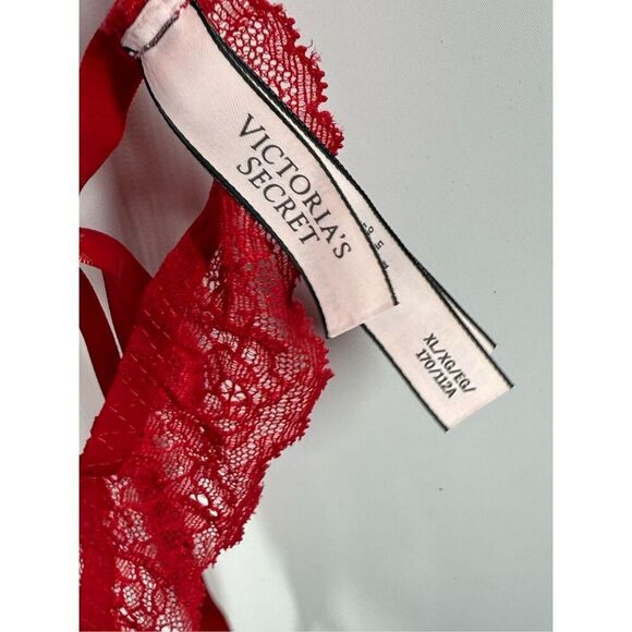 C7 - Victoria's Secret red lace lingerie size extra large - Picture 4 of 6